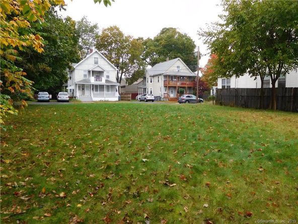 59 Garden St, Enfield, CT 06082